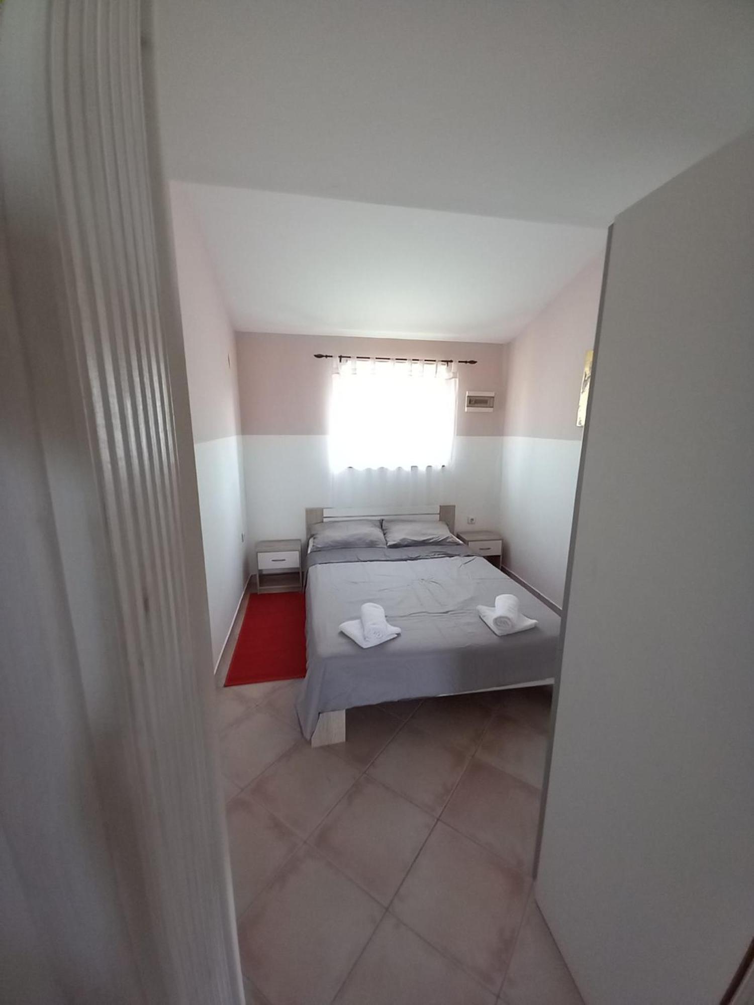 Apartmani Tudek Vir Esterno foto